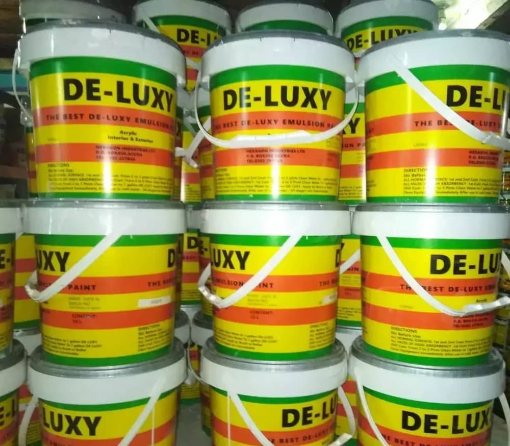 Paint Section — De-Luxy
